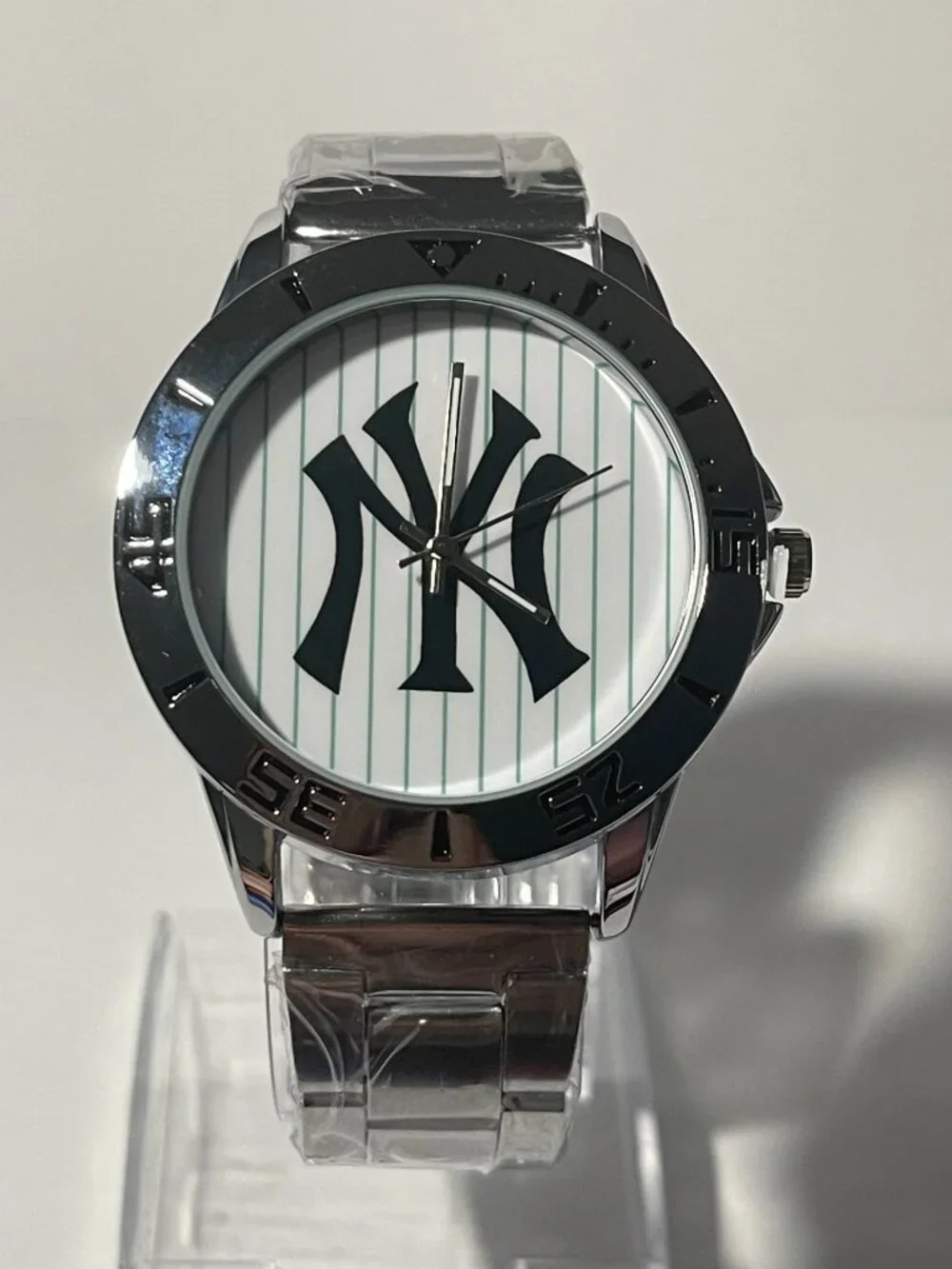 New York Yankees MLB Stainless-steel Men's Watch NEW